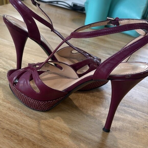 Marc Fisher fuchsia Patent Leather Platform T-Strap Heels Peep Toe - Picture 5 of 14